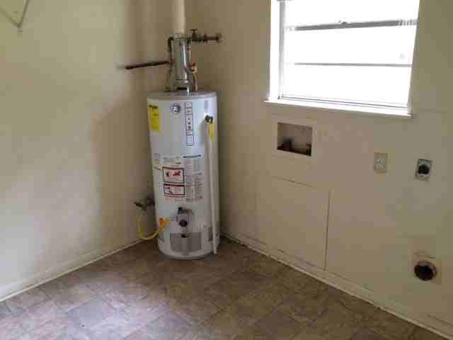 9373 Delores Dr - Photo 4 of 9