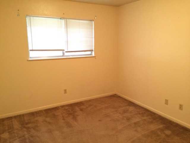 9373 Delores Dr - Photo 5 of 9