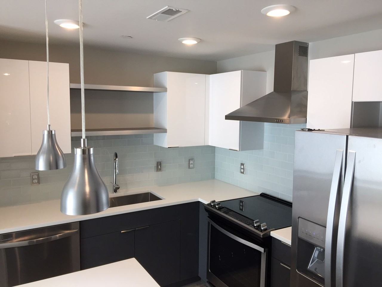 476 Enterprise Blvd - Photo 5 of 8