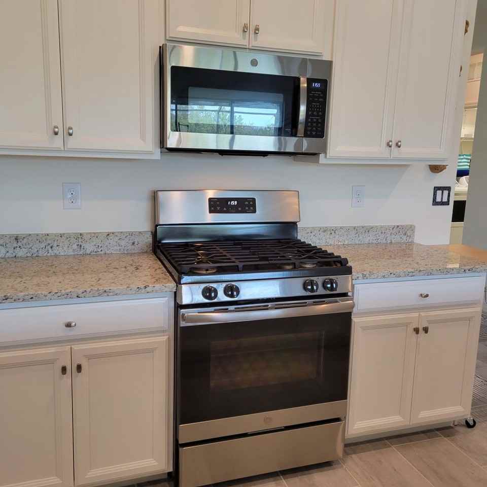 17335 Blue Ridge Pl - Photo 6 of 39