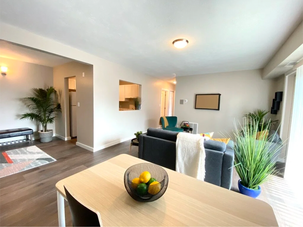 56-58 Bowdoin Ave - Photo 7 of 8