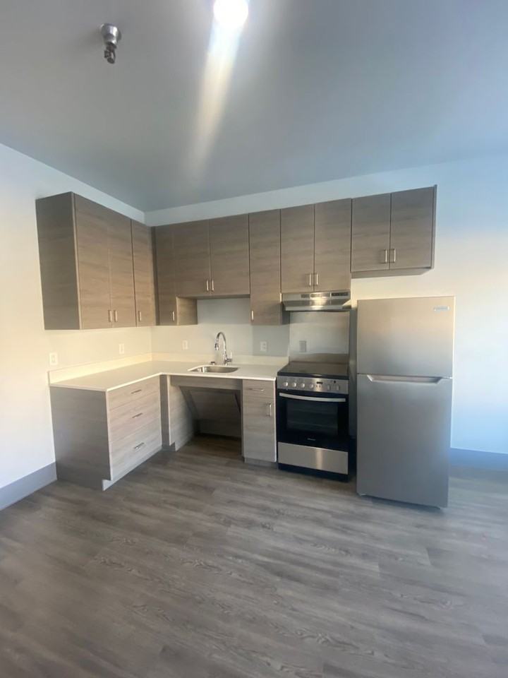 151 N Williams Ave #110 - Photo 3 of 7