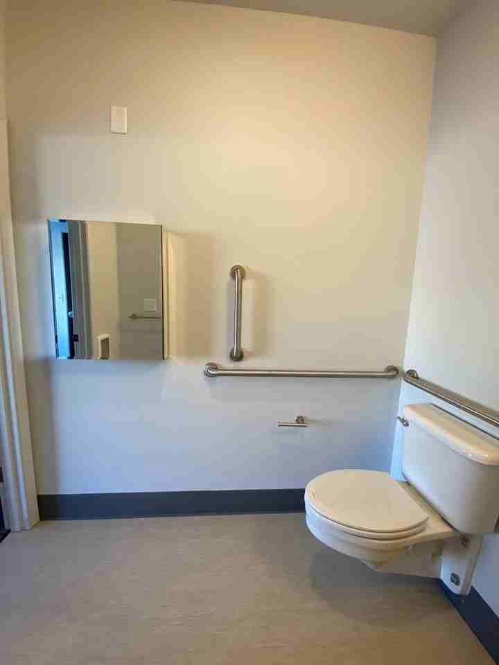 151 N Williams Ave #110 - Photo 6 of 7
