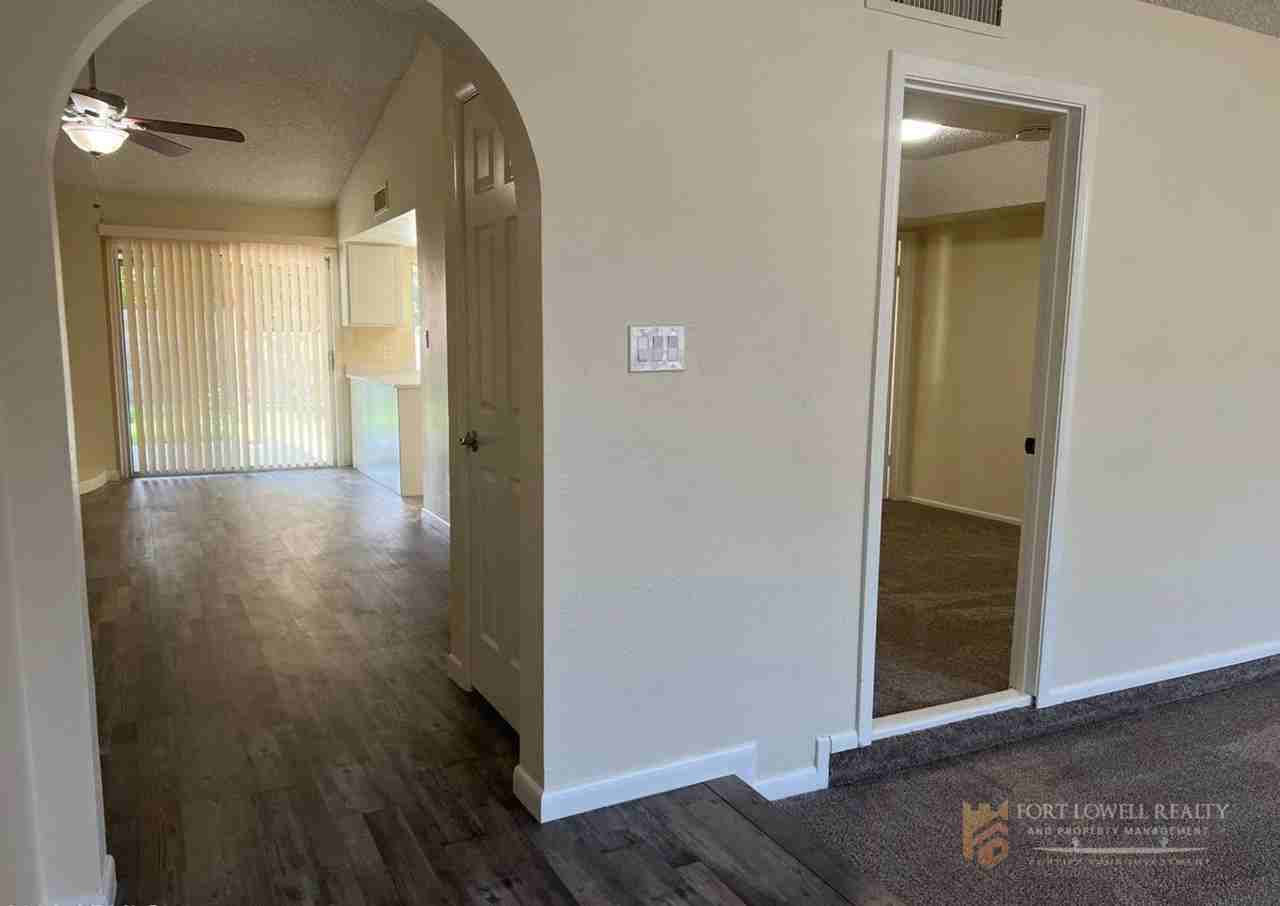 4523 W Villa Theresa Dr - Photo 2 of 25
