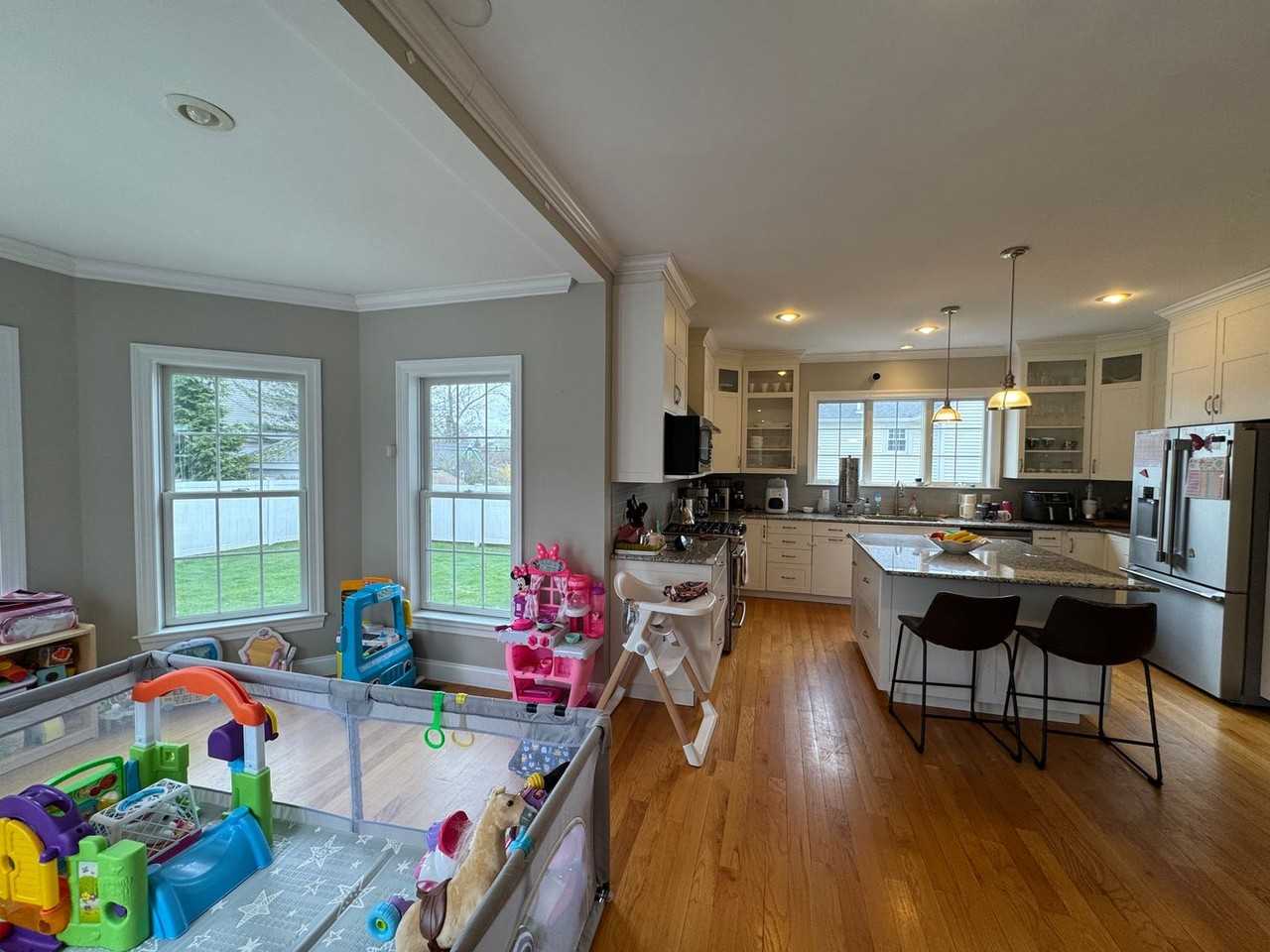 43 Canterbury Rd - Photo 5 of 50