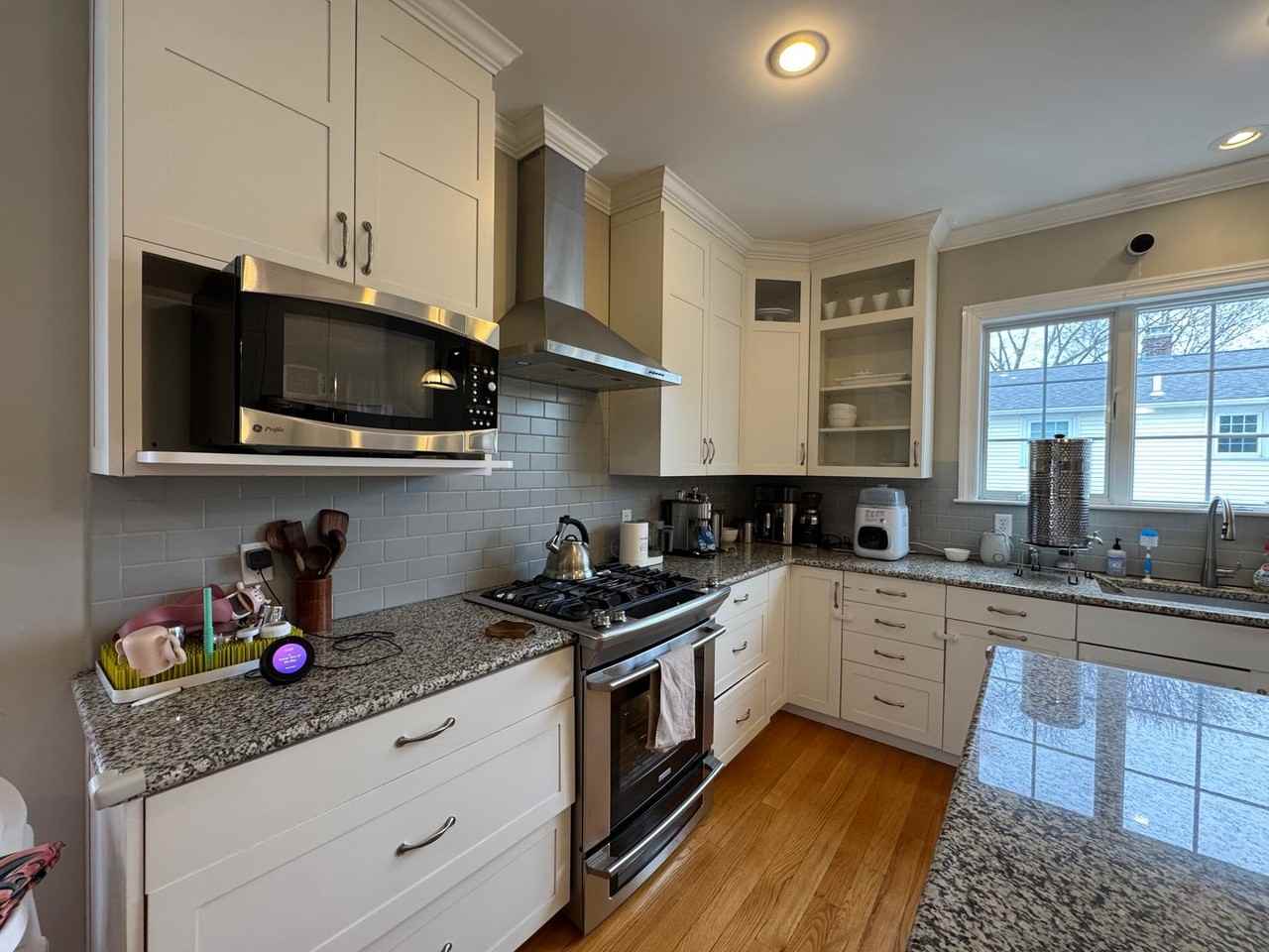 43 Canterbury Rd - Photo 6 of 50