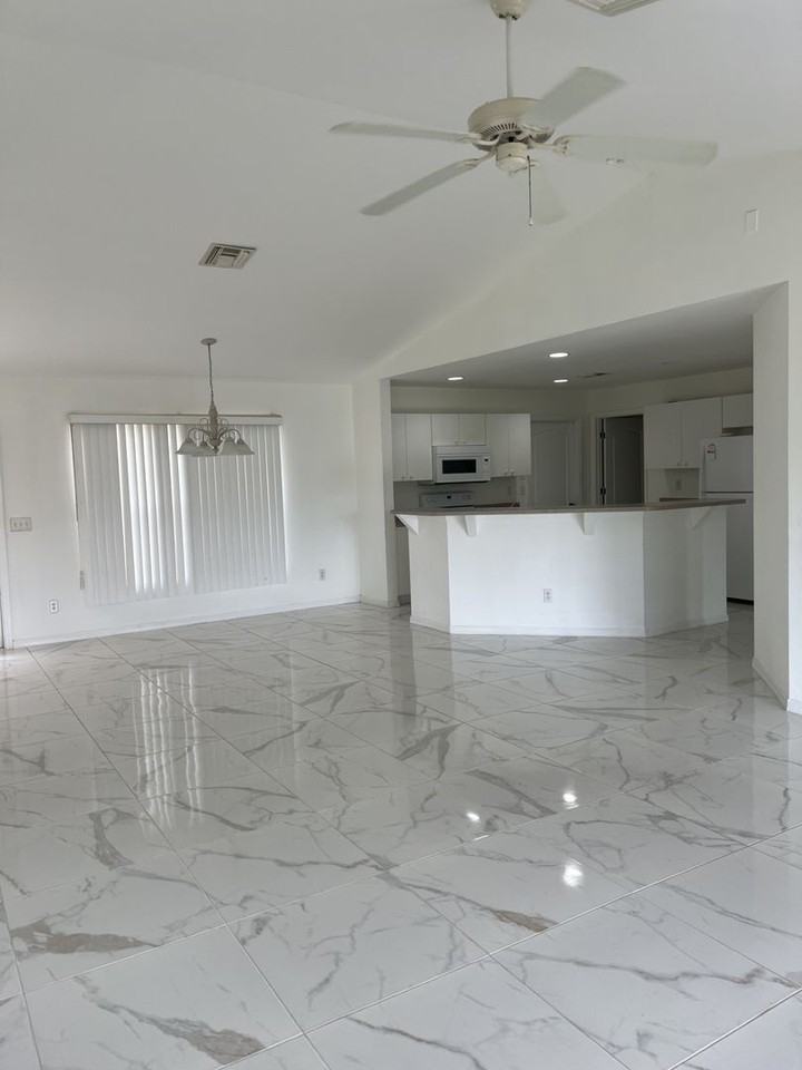 3209 21st St Sw - Photo 7 of 9