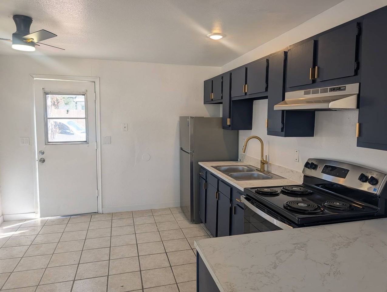 4562 E Lester St - Photo 4 of 10