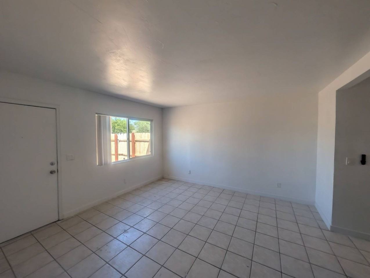 4562 E Lester St - Photo 5 of 10