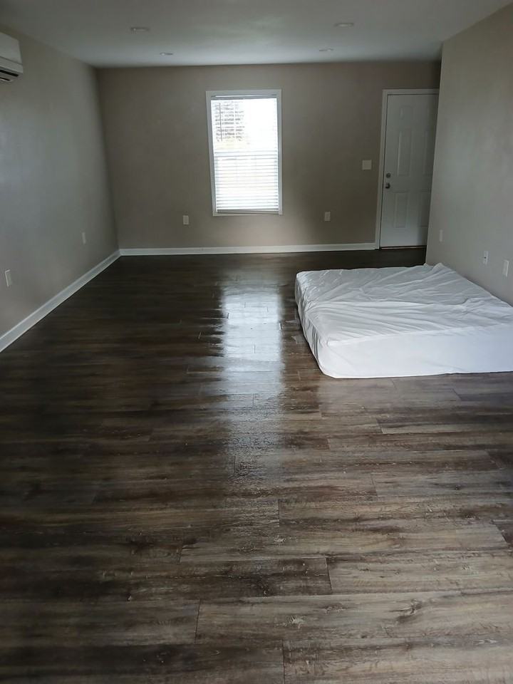 101 Clark Ave - Photo 6 of 6