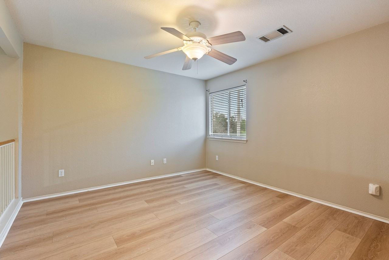 14401 Ballycastle Trl - Photo 7 of 21