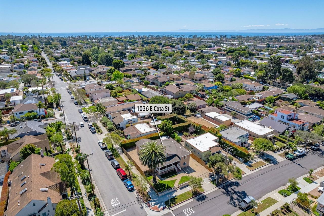 1036 E Cota St - Photo 5 of 46