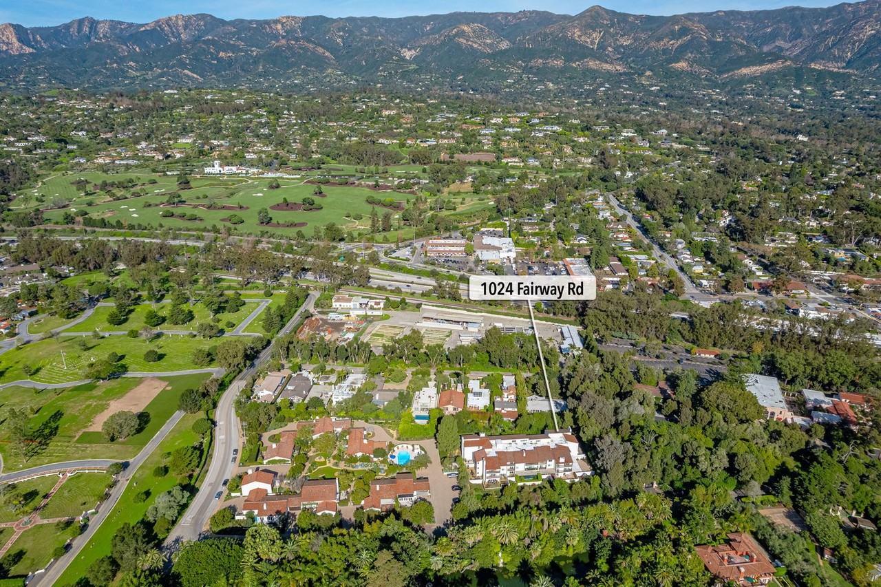 1024 Fairway Rd - Photo 2 of 27