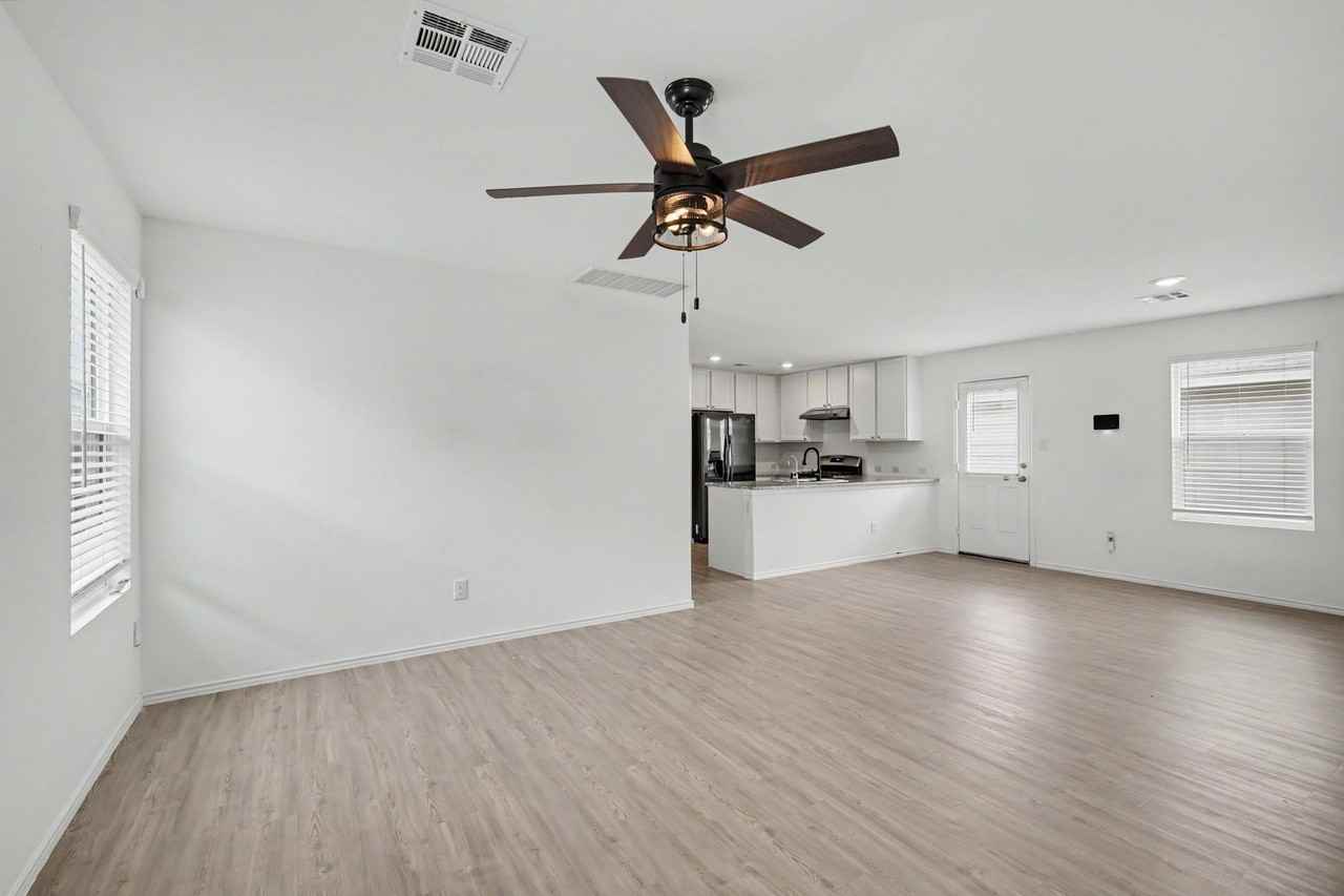 7258 Plow Run - Photo 4 of 22