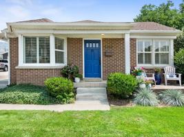 featured image of 2016 E Stratford Dr