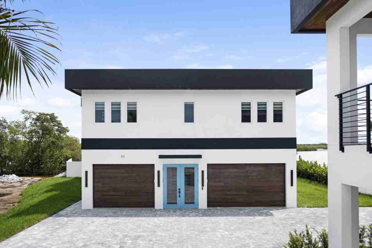 711 32nd Street Ct E - Photo 7 of 50