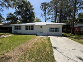 featured image of 2640 Canary Dr