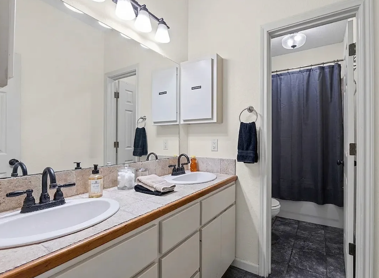 2007 S 7th St - Photo 3 of 14