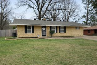 4898 Dianne Dr - Photo 1 of 1