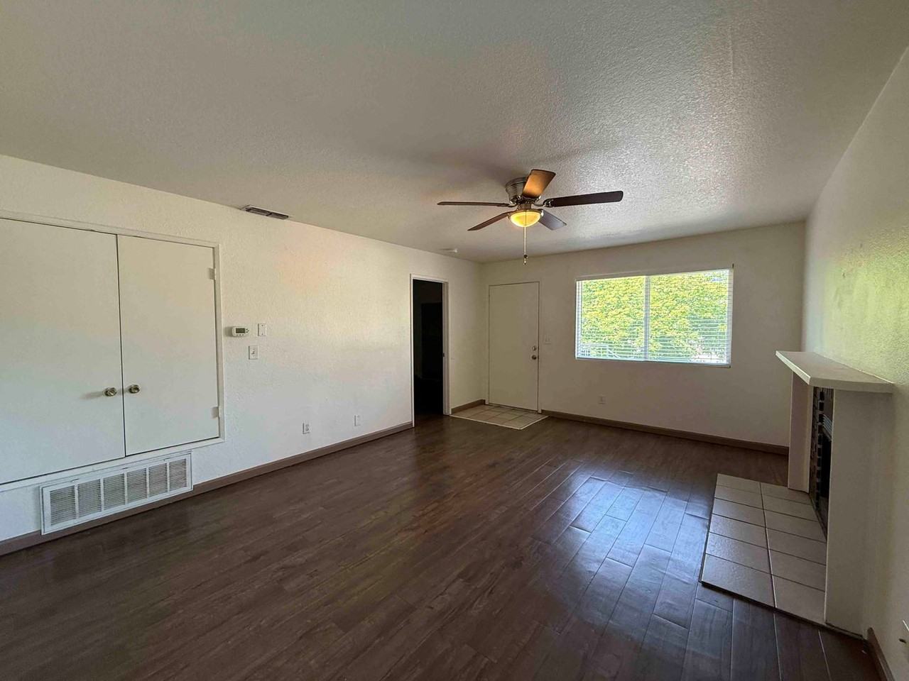 5609 Odea Dr - Photo 2 of 23