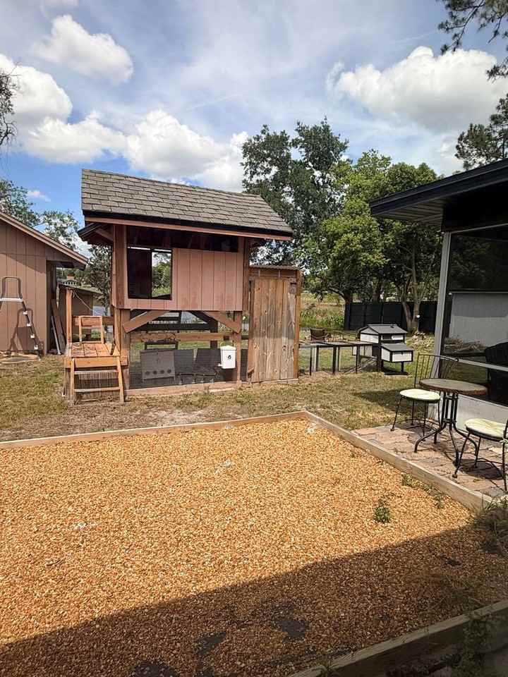 268 Valencia Rd - Photo 4 of 24