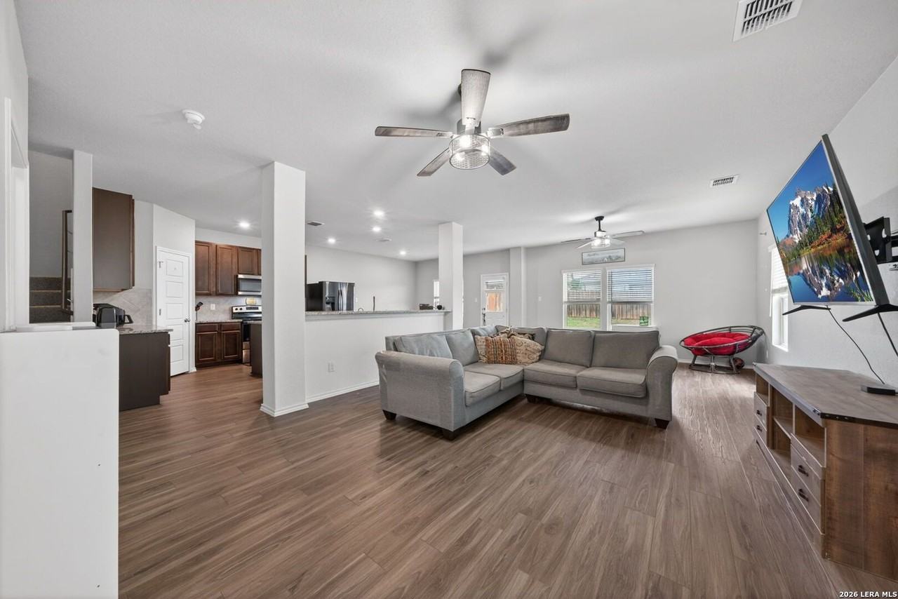 5910 Frisbee Path - Photo 2 of 20