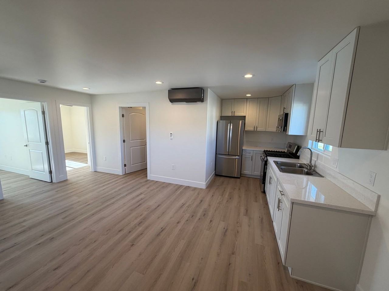 4692 Cherry Ave - Photo 2 of 8