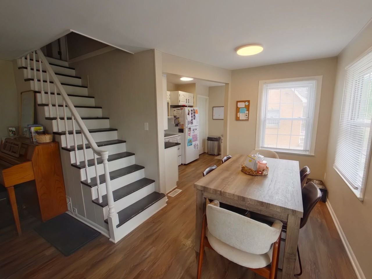 267 N Minnesota Ave - Photo 2 of 13