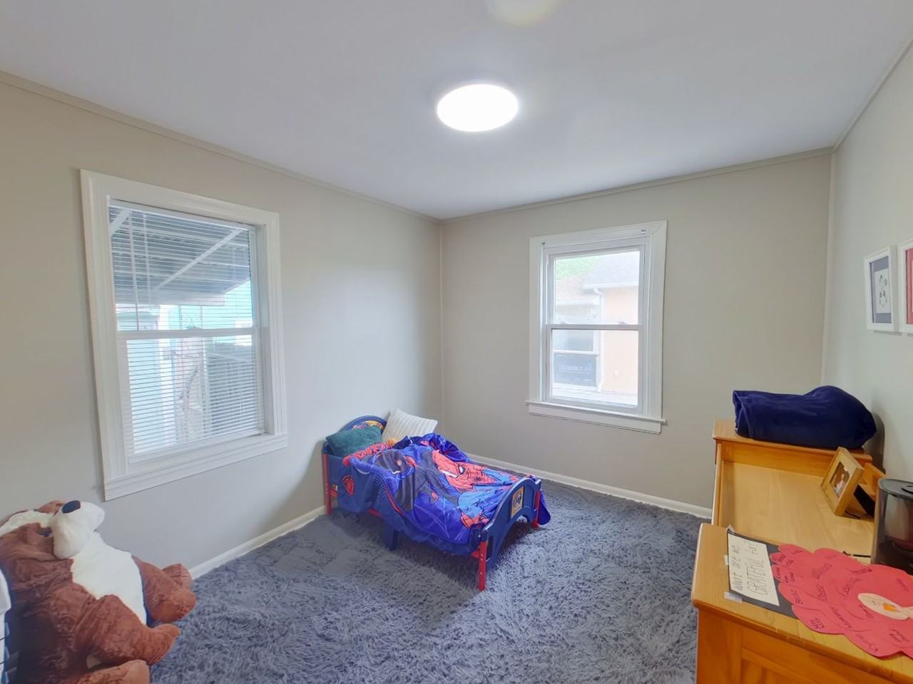 267 N Minnesota Ave - Photo 7 of 13