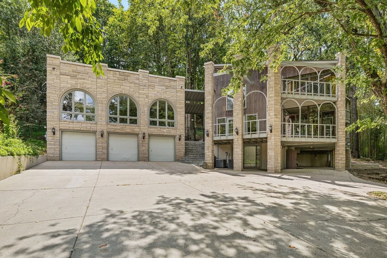 5729 Stoneway Trl - Photo 3 of 34