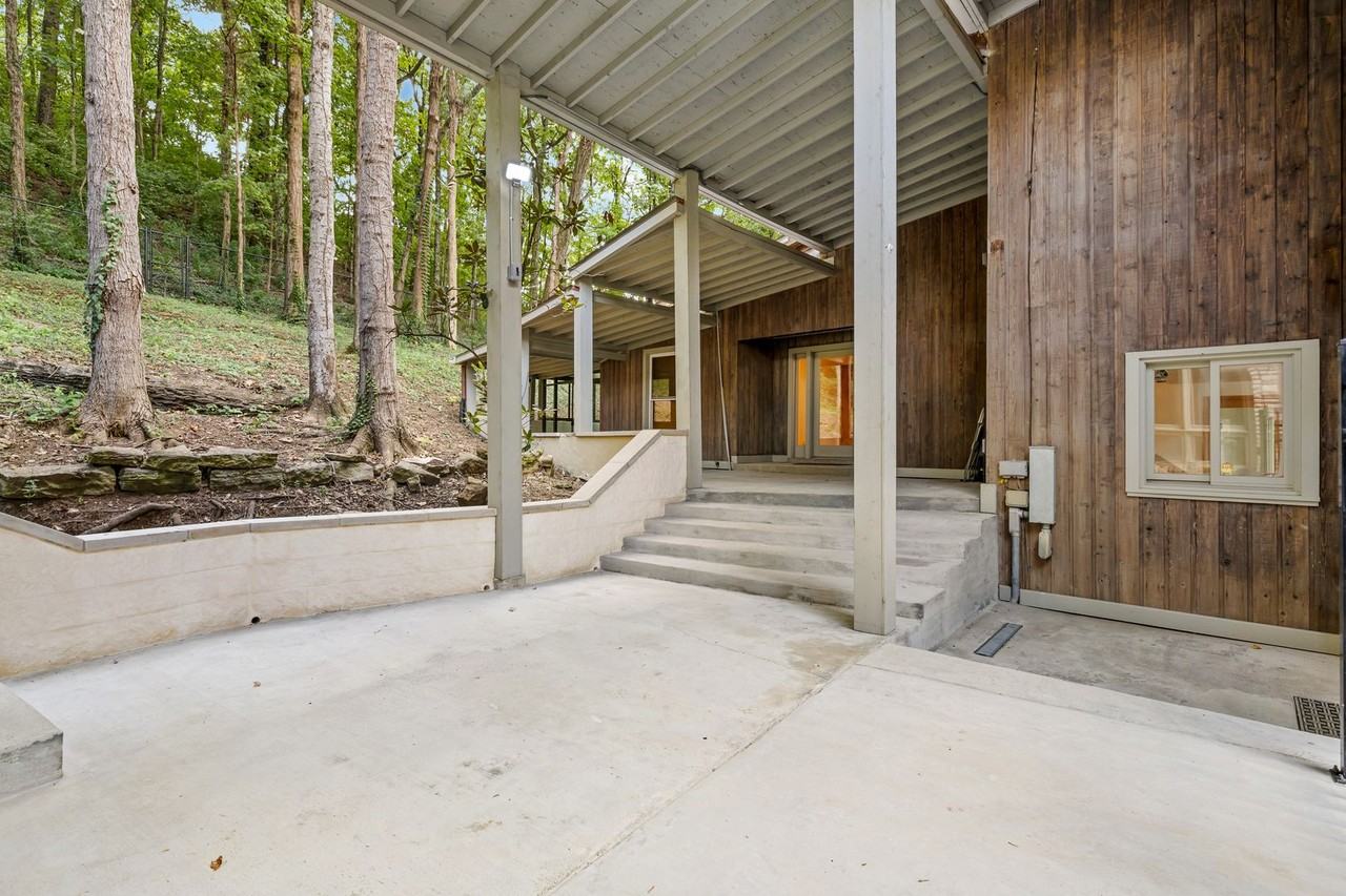 5729 Stoneway Trl - Photo 6 of 34