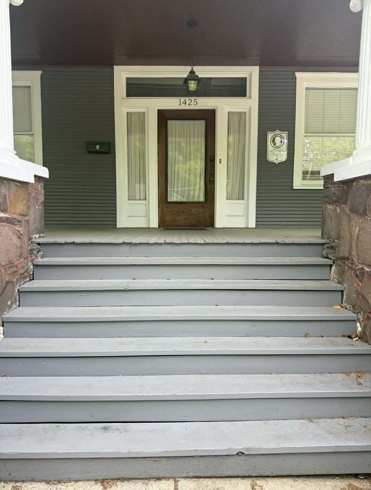 1425 13th St S #A - Photo 2 of 19