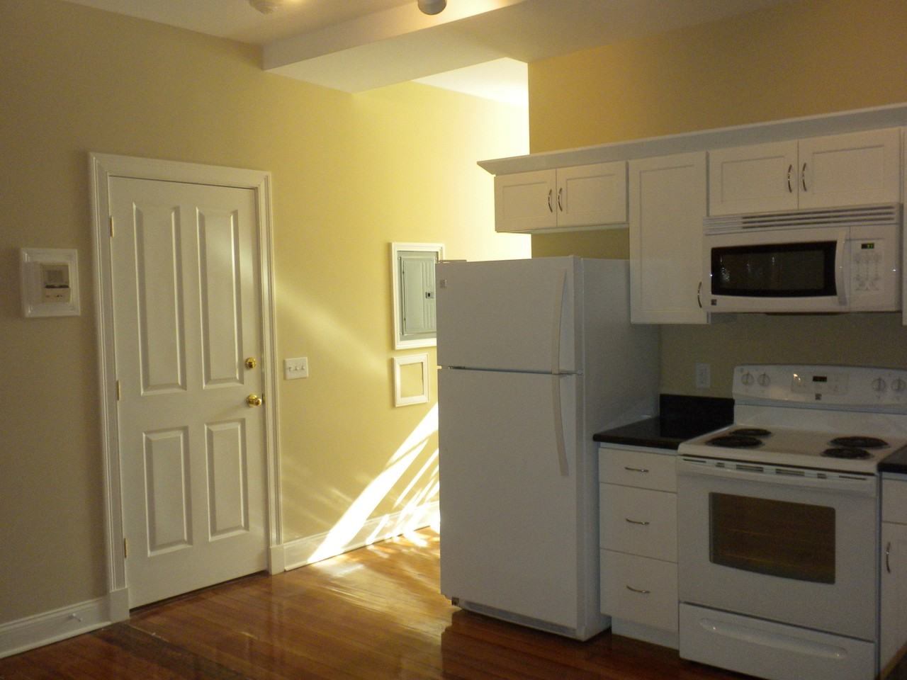 15 N Pleasant St #2S - Photo 2 of 10