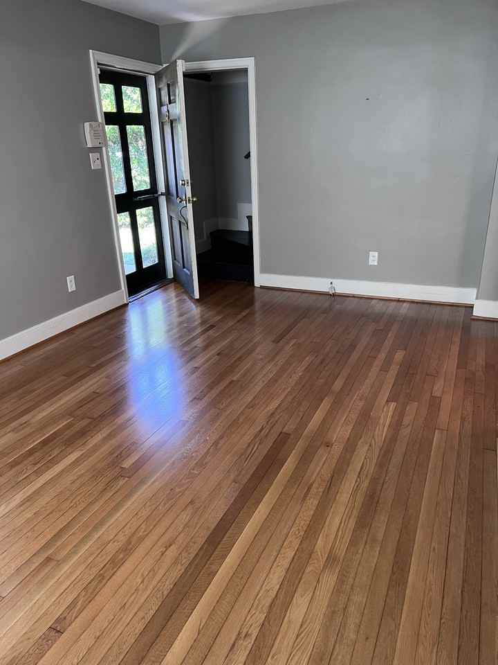 4606 W Franklin St #NA - Photo 2 of 24