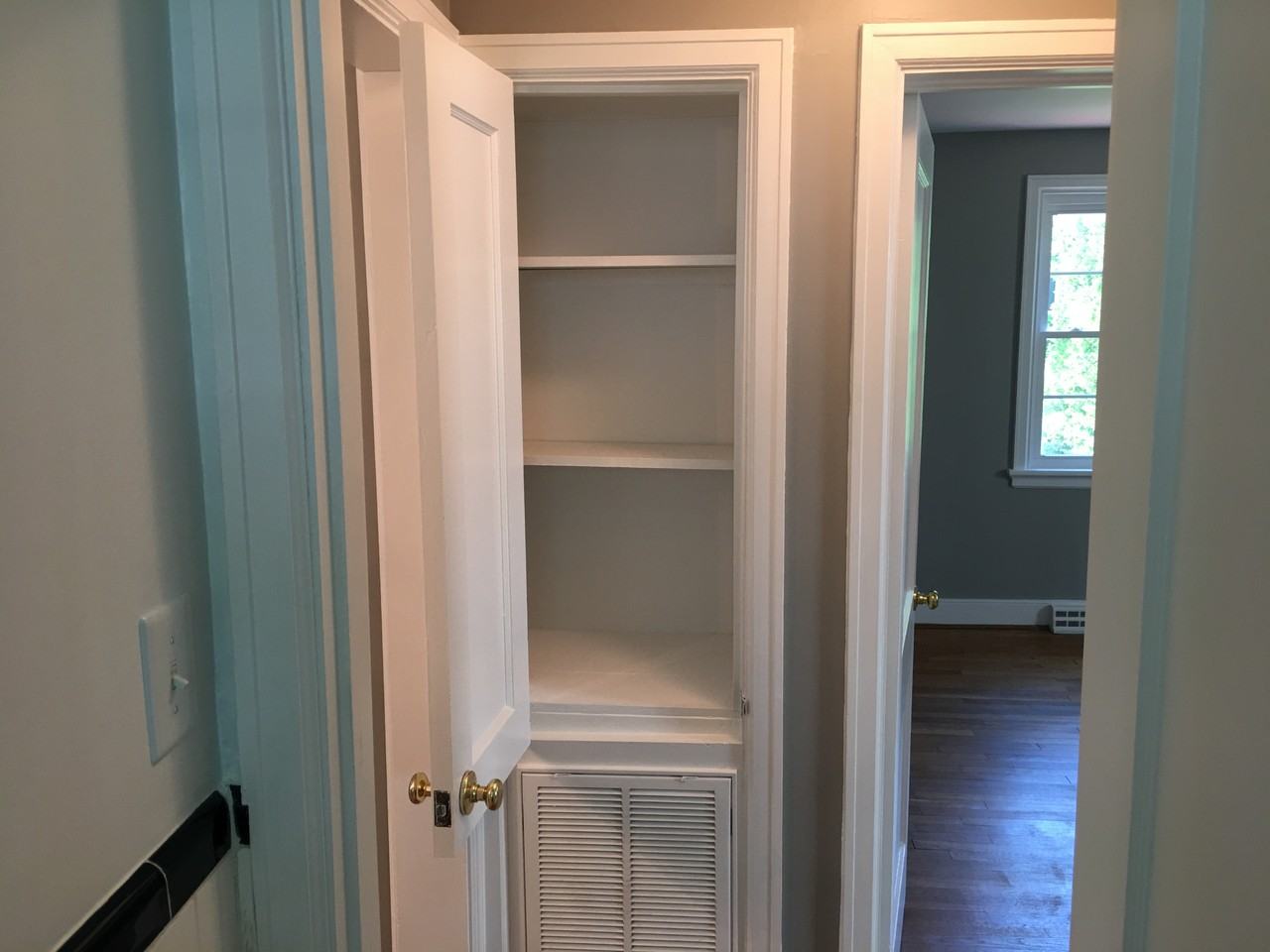 4606 W Franklin St #NA - Photo 5 of 24