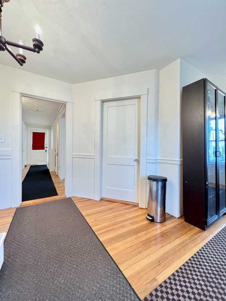 19 Metcalf St #1 - Photo 7 of 14