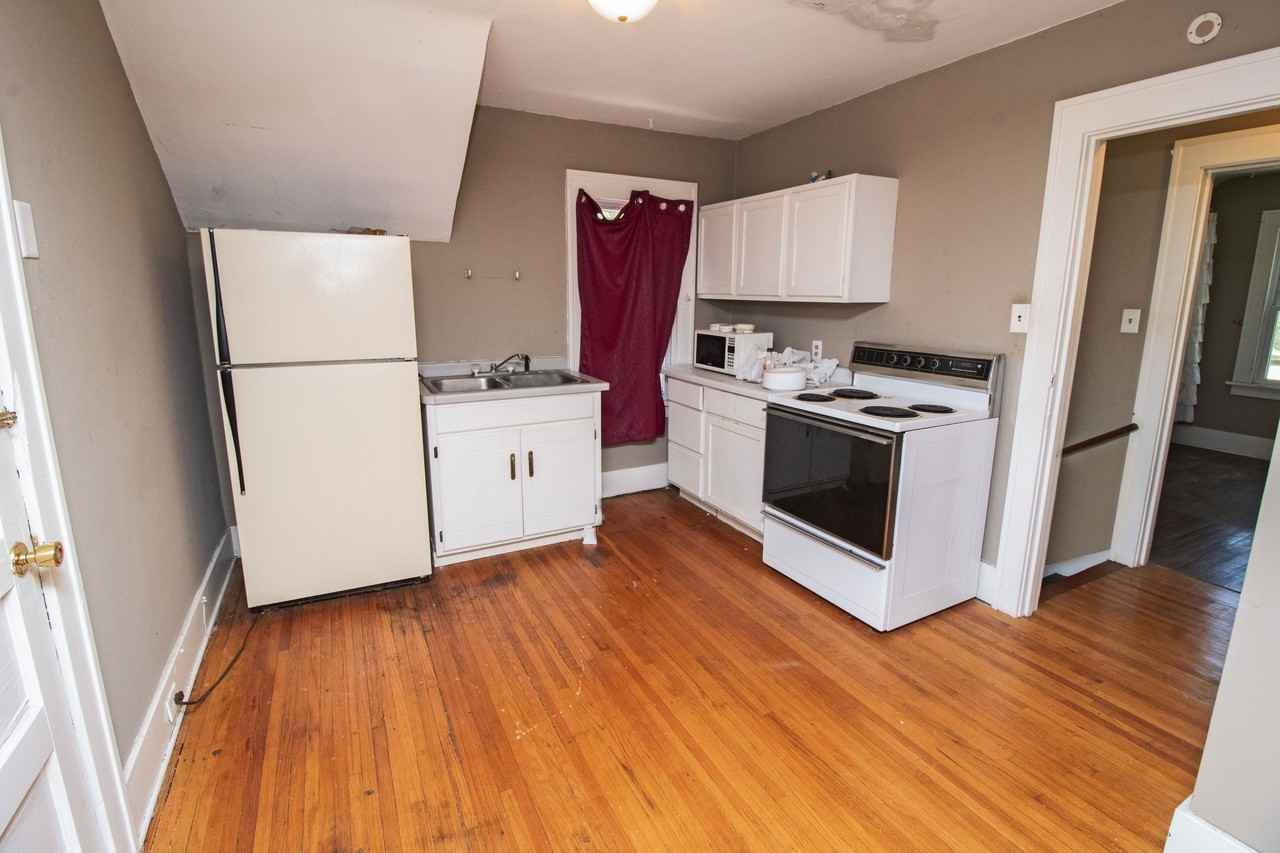 433 5th Ave Ne #3 - Photo 3 of 6