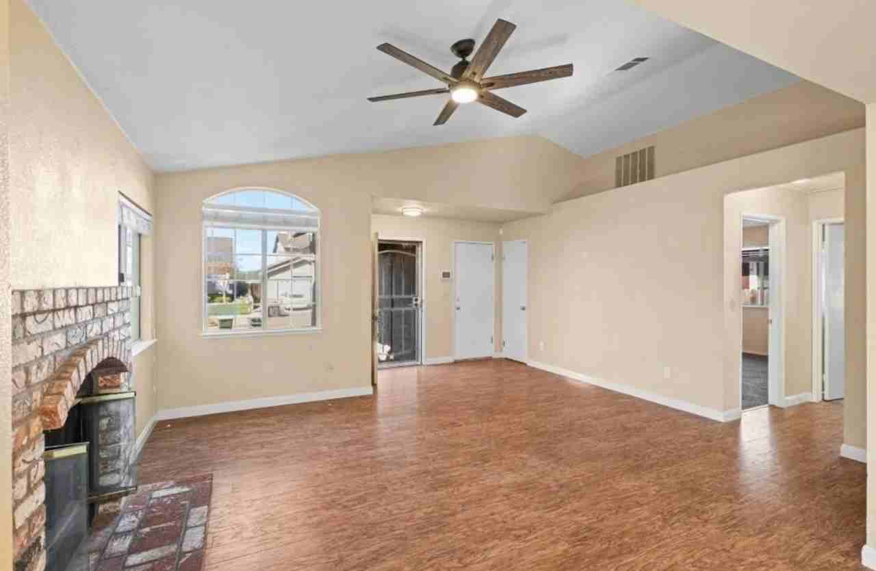 1813 Landing Dr #NA - Photo 6 of 11