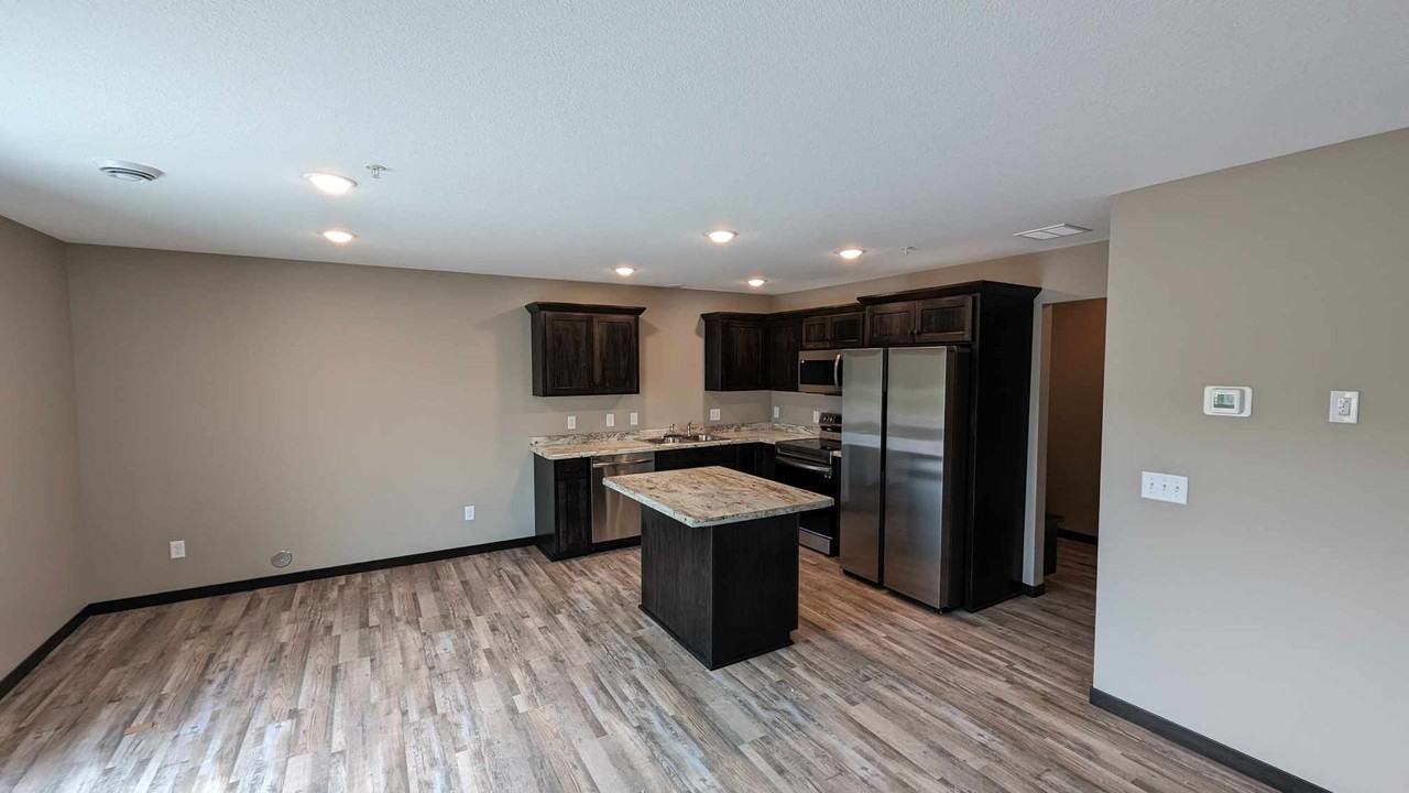 2309 Park View Ln Ne #3 - Photo 4 of 19