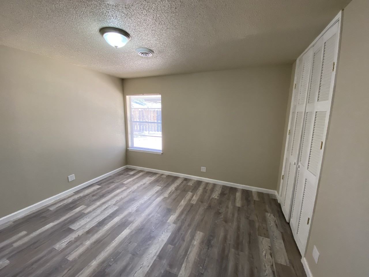 2030 Menard Hwy #6 - Photo 3 of 12