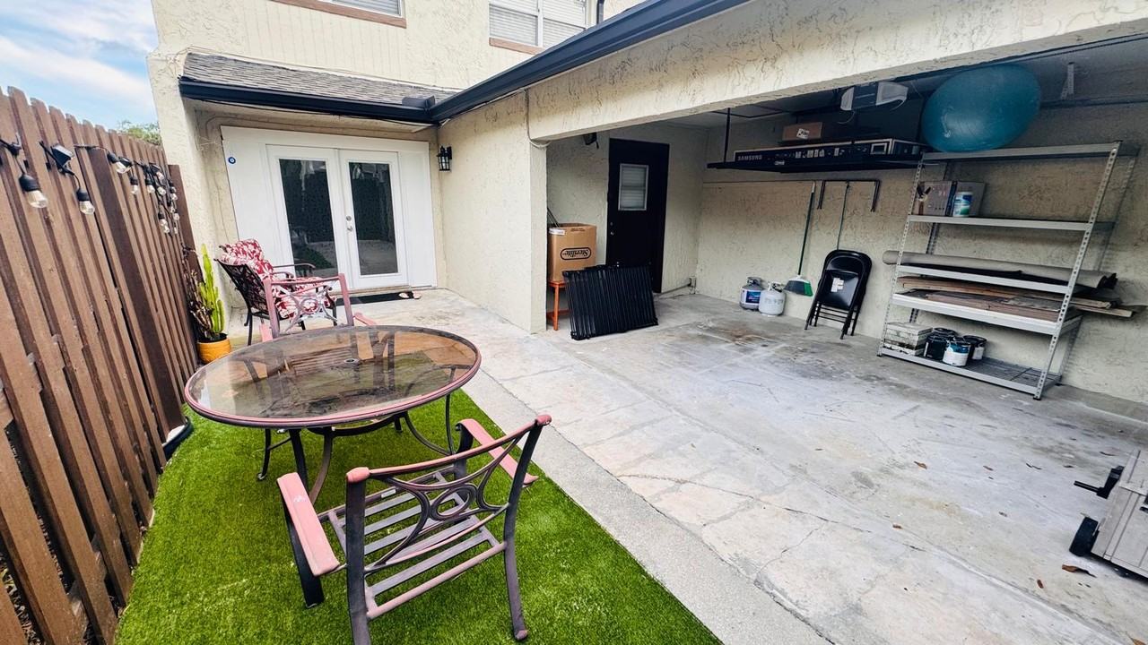 600 Waverly Ln #NA - Photo 3 of 27