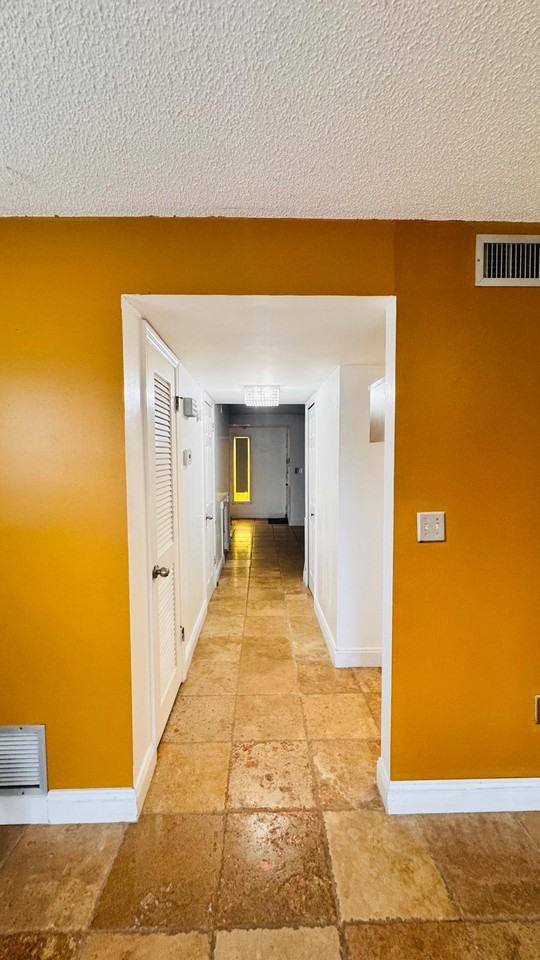 600 Waverly Ln #NA - Photo 5 of 27