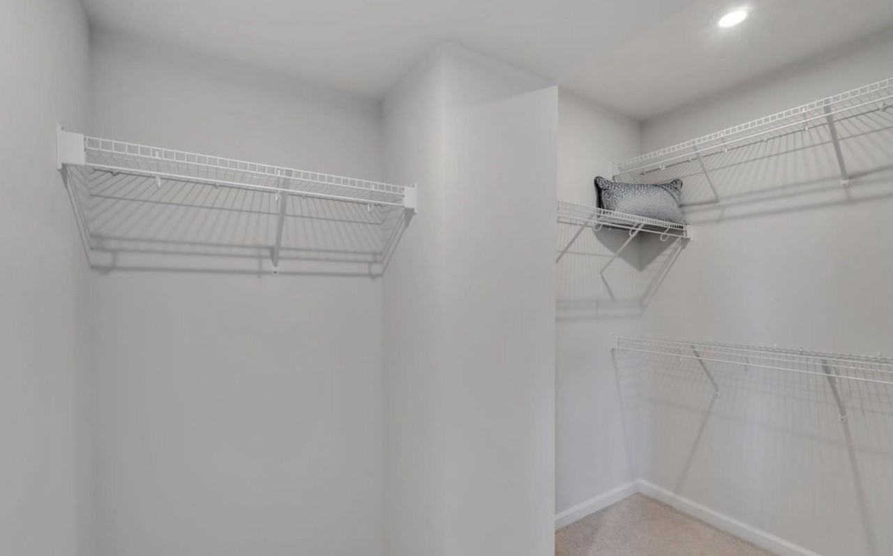 5973 Cling Ln #5973 - Photo 4 of 47