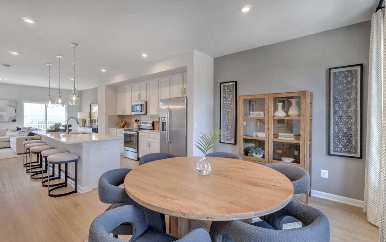 5973 Cling Ln #5973 - Photo 5 of 47