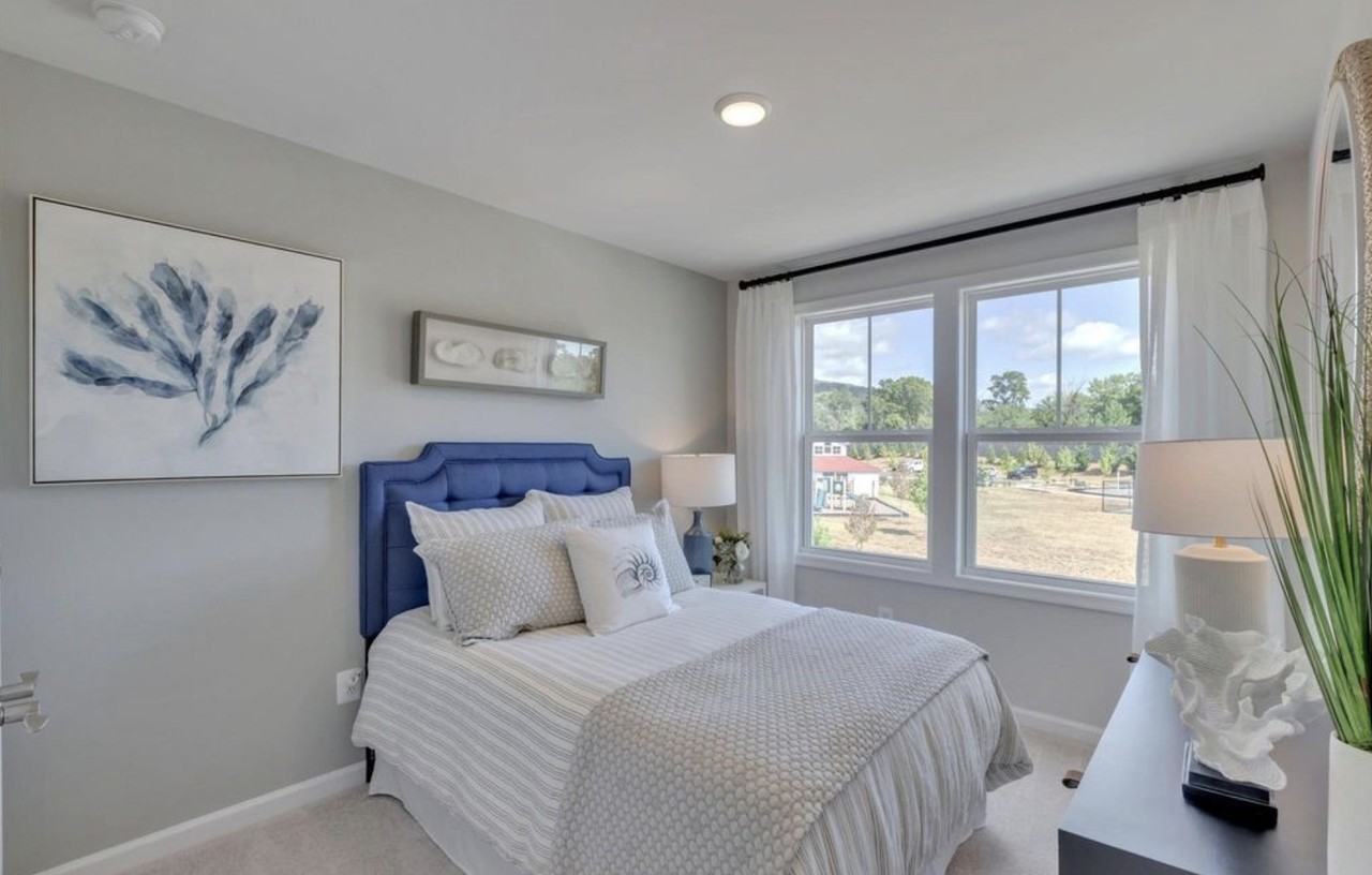 5973 Cling Ln #5973 - Photo 7 of 47