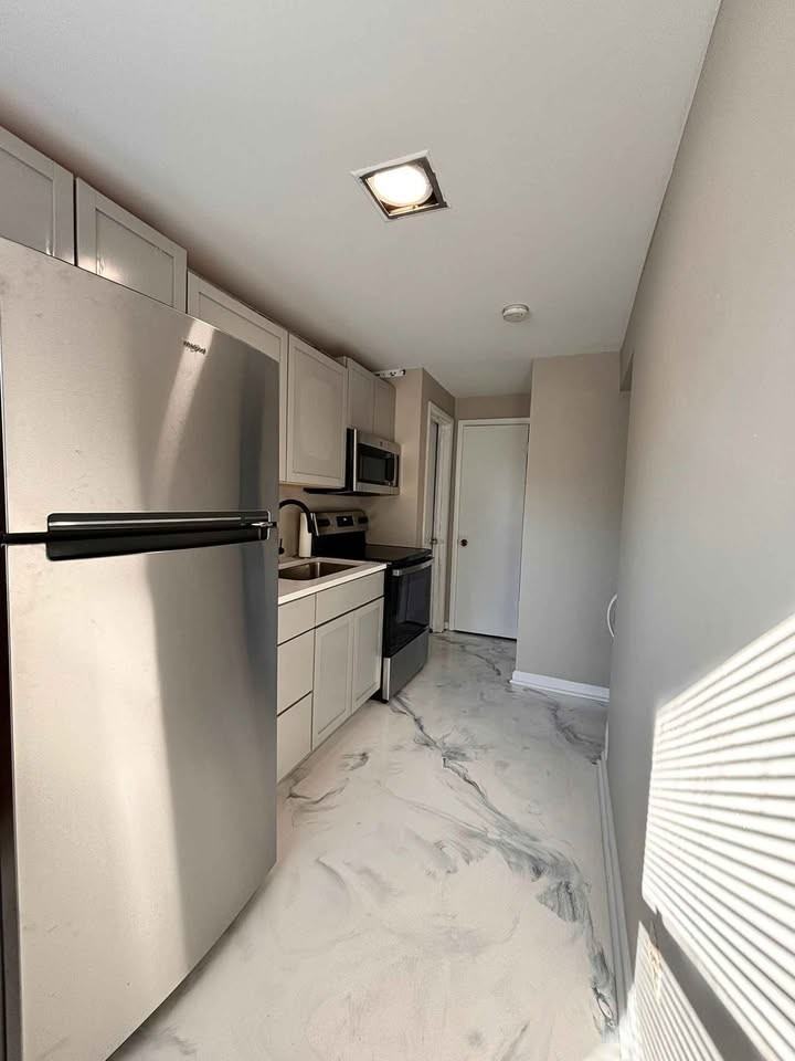 Todd Farm Dr #C - Photo 4 of 5