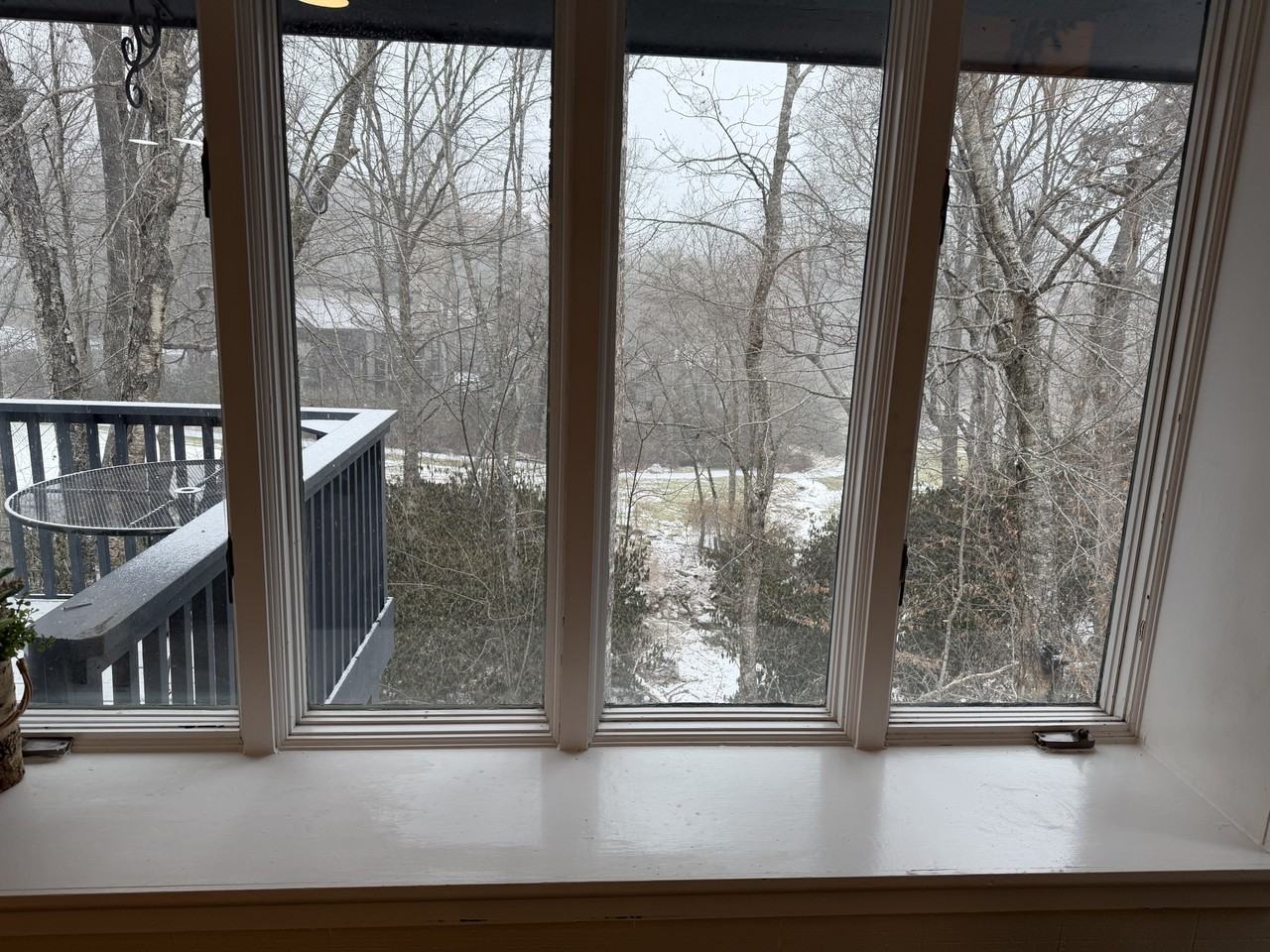 150 Glenwood Ln #E18 - Photo 4 of 23