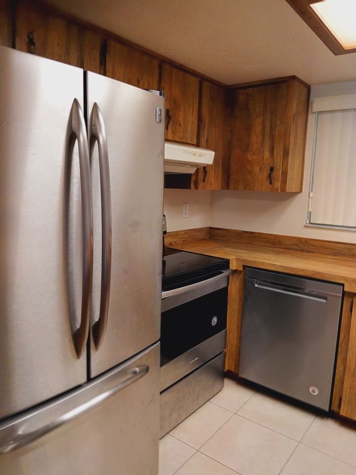 9046 Blackstone St #NA - Photo 6 of 16