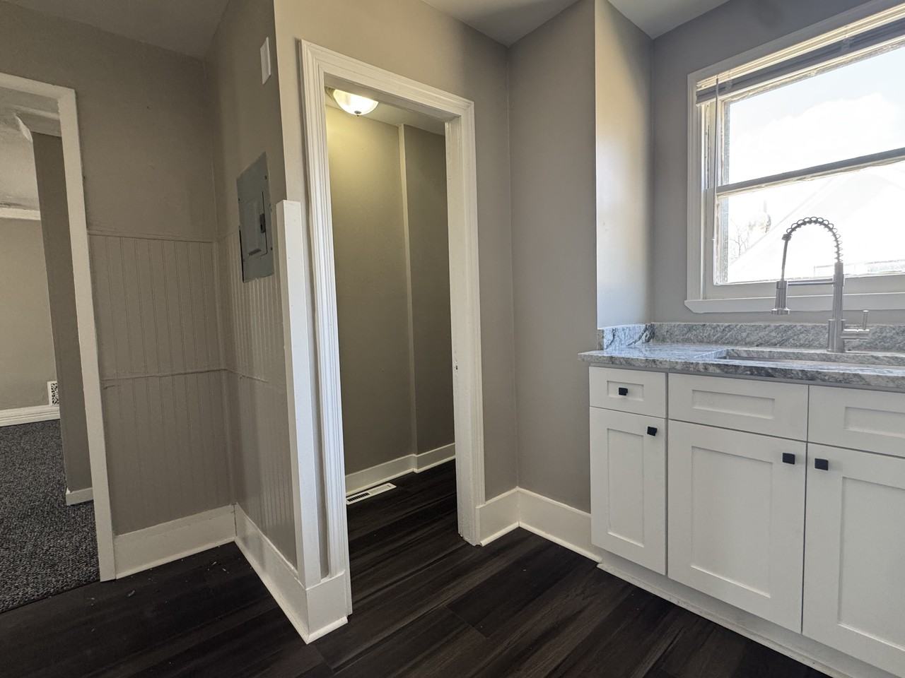 15 Washington St #2 - Photo 5 of 11