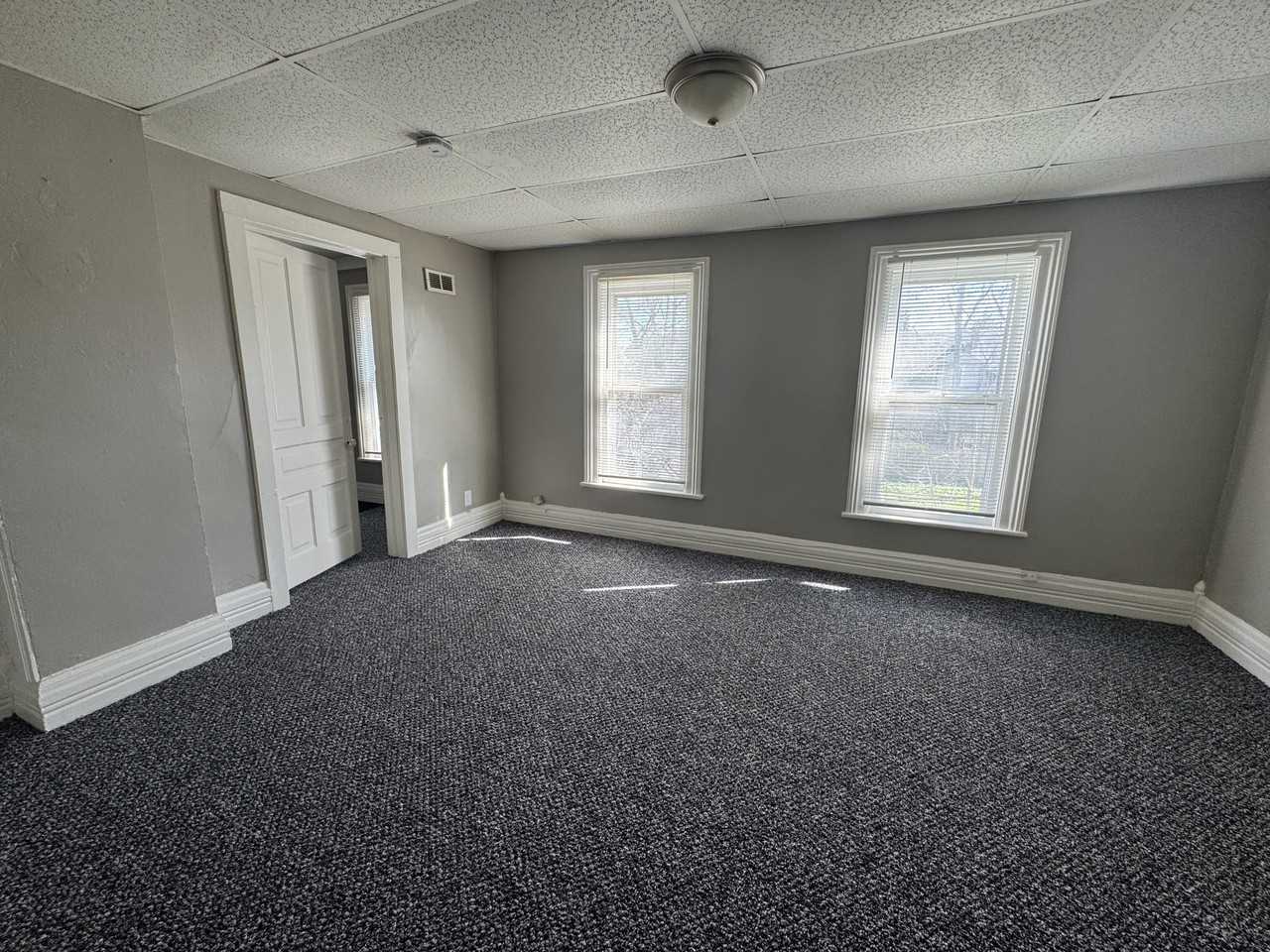 15 Washington St #2 - Photo 6 of 11